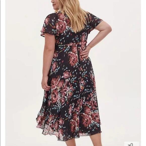 TORRID supplice  FAUX WRAP midi DRESS SWISS DOT FLORAL DARK GREY‎ plus size 4 - Picture 2 of 15